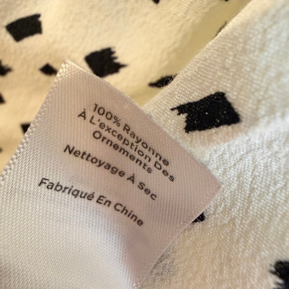 Talbots‎ Woman16W Ivory & Black Sleeveless Textured Yoke Blouse Workwear - Picture 7 of 7